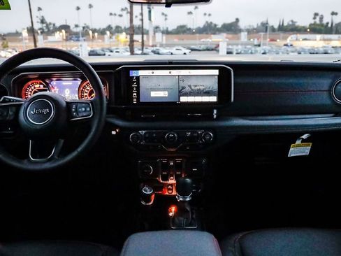 New 2026 Jeep Wrangler Rubicon image 15