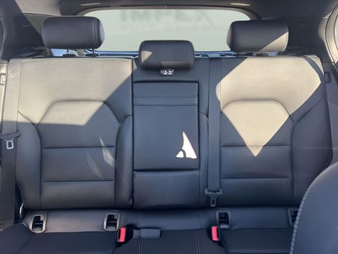 Used 2018 Mercedes-Benz GLA 250 image 12