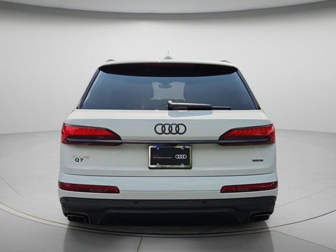 Certified 2026 Audi Q7 3.0T Premium w/ Convenience Plus Package AWD/4WD image 5