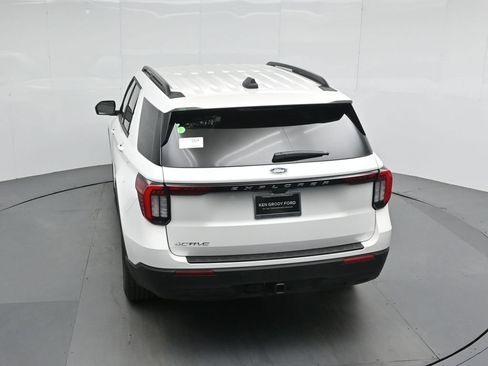 New 2026 Ford Explorer Active RWD image 38
