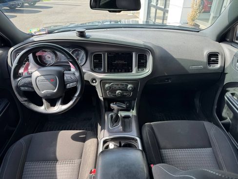Used 2021 Dodge Charger SXT w/ Driver Convenience Group AWD/4WD image 5