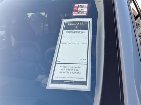 New 2025 Lincoln Navigator Reserve image 14