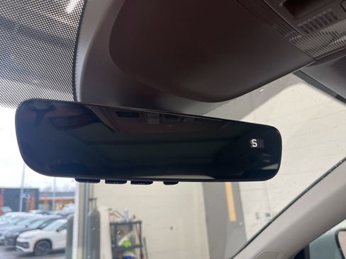 New 2026 Volkswagen Taos SEL image 29