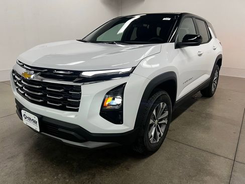 New 2026 Chevrolet Equinox LT AWD/4WD image 7