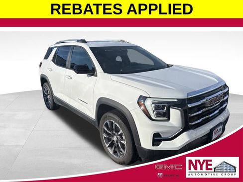 Used 2026 GMC Terrain Elevation w/ Elevation Premium Package image 9