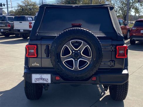 Used 2020 Jeep Wrangler Unlimited Sport S image 41