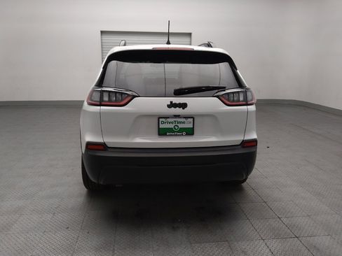 Used 2019 Jeep Cherokee Latitude Plus FWD image 6