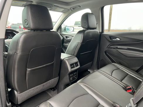 Used 2018 Chevrolet Equinox Premier image 34