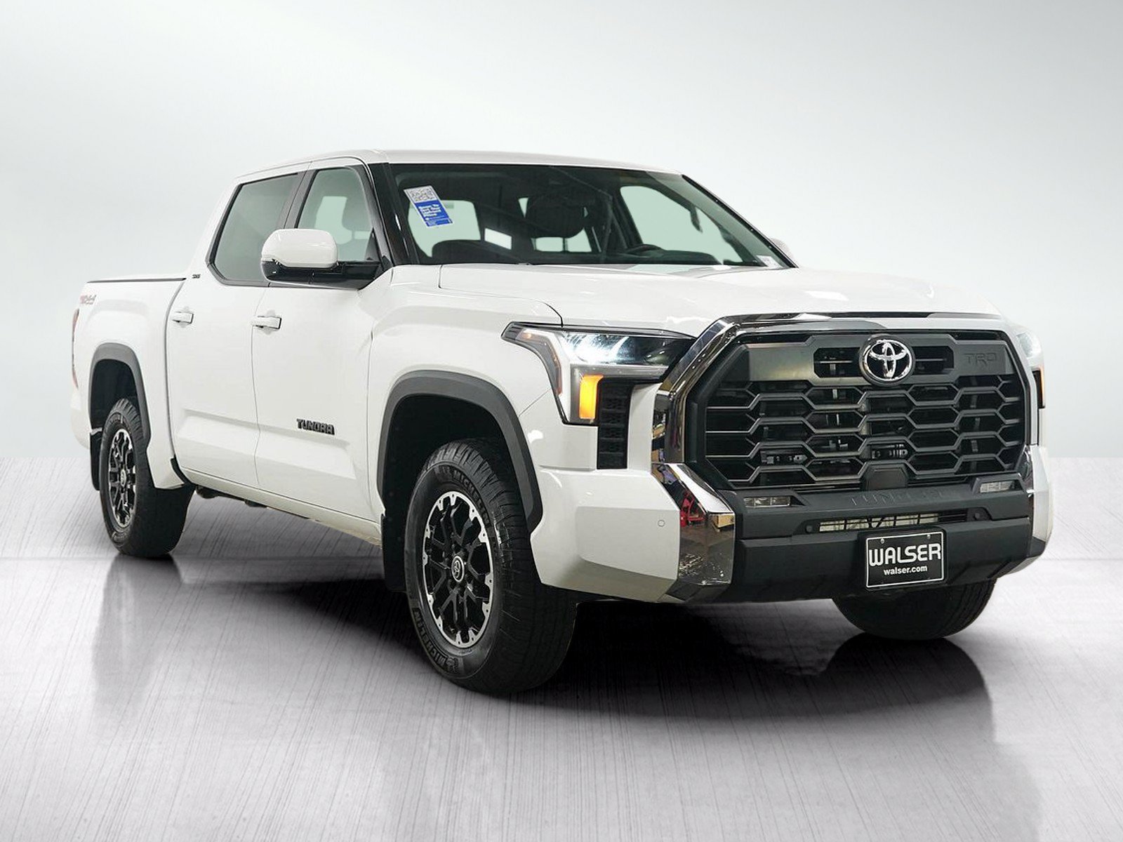 Used 2022 Toyota Tundra SR5 AWD/4WD image 7