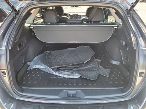 Used 2024 Subaru Outback Touring w/ Popular Package #2 image 10