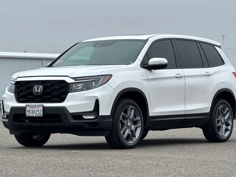 Certified 2023 Honda Passport EX-L image 8