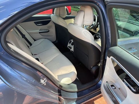 Certified 2025 Mercedes-Benz C 300 Sedan image 3
