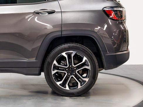 Used 2022 Jeep Compass Limited AWD/4WD image 38