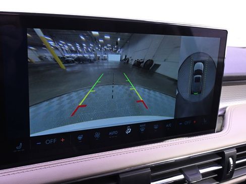 New 2025 Lincoln Corsair AWD w/ Equipment Group 101A image 30