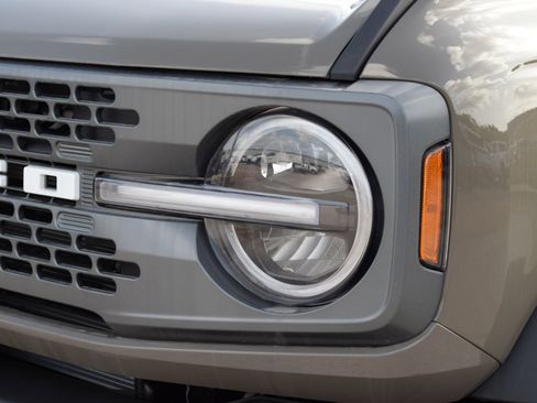 New 2026 Ford Bronco Badlands AWD/4WD image 24