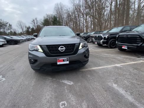 Used 2020 Nissan Pathfinder SV w/ Rock Creek Edition image 3
