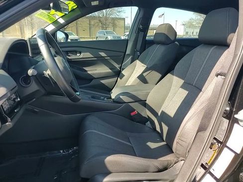 Used 2023 Honda Accord Sport image 10