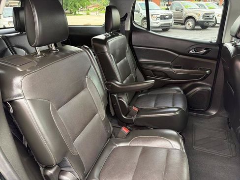 Used 2017 GMC Acadia SLT AWD/4WD image 8