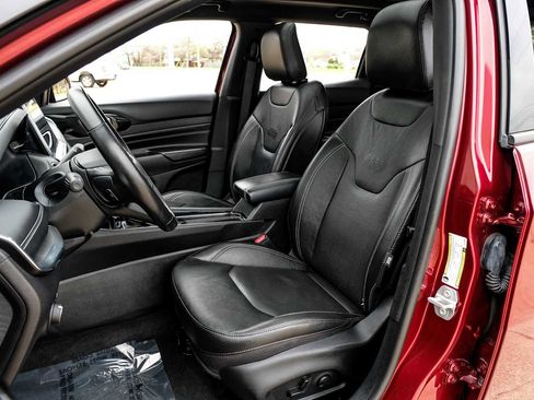 Used 2022 Jeep Compass High Altitude AWD/4WD image 34