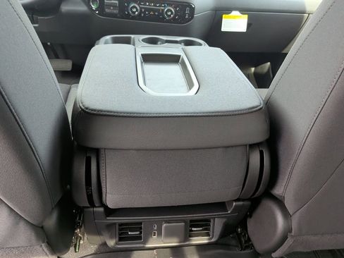New 2026 Chevrolet Silverado 1500 LT w/ Texas Edition Plus image 34