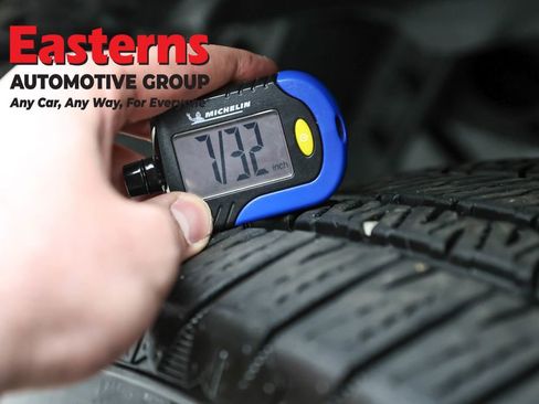 Used 2025 Jeep Wrangler Unlimited Sahara AWD/4WD image 25