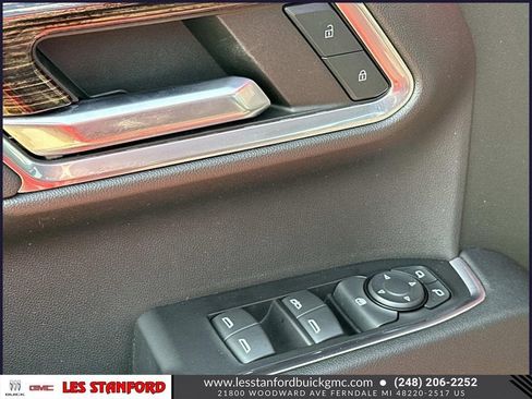 Used 2023 GMC Sierra 1500 SLE w/ X31 Off-Road Package image 17