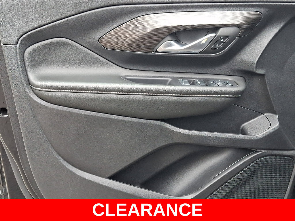 Used 2024 GMC Terrain SLE AWD/4WD image 13
