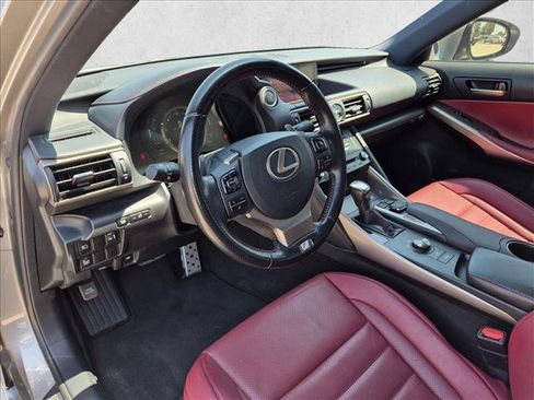 Used 2017 Lexus IS 200t F Sport w/ F Sport Package RWD image 10