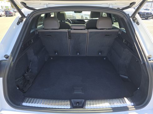 Certified 2025 Audi Q5 Premium w/ Convenience Package AWD/4WD image 20