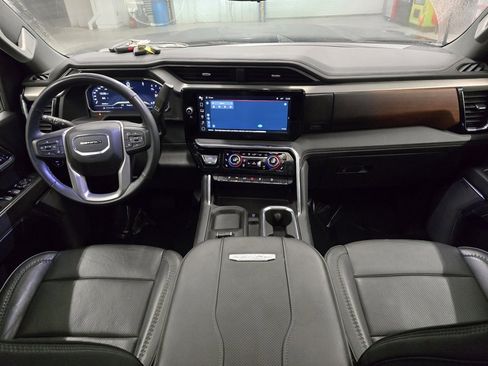 Used 2024 GMC Sierra 2500 Denali w/ Denali Reserve Package image 46