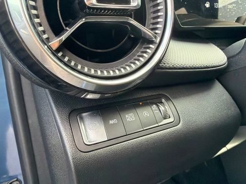 Used 2026 Chevrolet Equinox LT AWD/4WD image 41