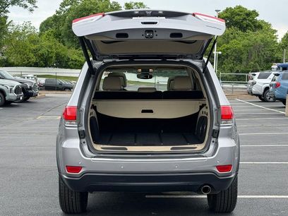 Used 2017 Jeep Grand Cherokee Limited w/ Luxury Group II