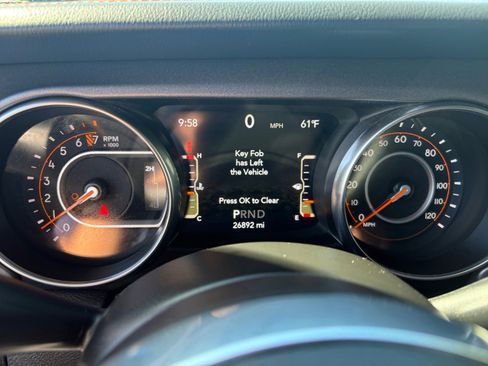 Used 2023 Jeep Gladiator Mojave w/ LED Lighting Group AWD/4WD image 11