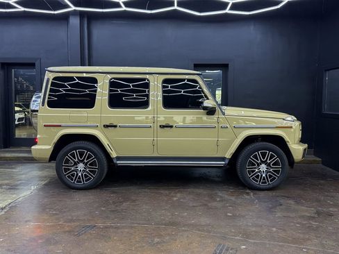 Used 2025 Mercedes-Benz G 580 w/ EQ Technology image 10