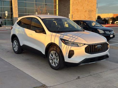 New 2026 Ford Escape Active image 19
