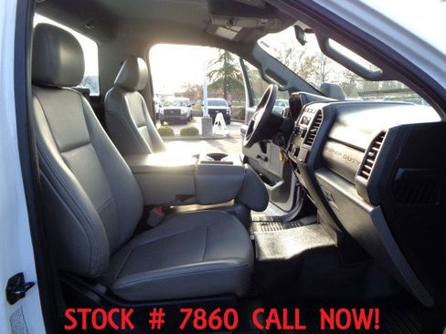 Used 2018 Ford F550 2WD Regular Cab Super Duty image 19