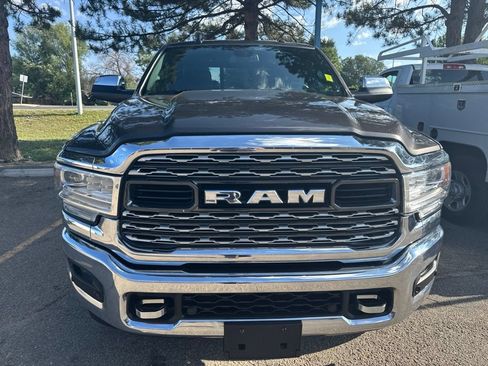 Used 2022 RAM 2500 Limited AWD/4WD image 4