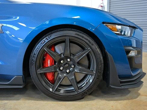 Used 2020 Ford Mustang Shelby GT500 w/ Carbon Fibre Track Pack RWD image 20