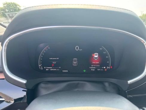 Used 2025 Acura MDX FWD w/ Technology Package image 27