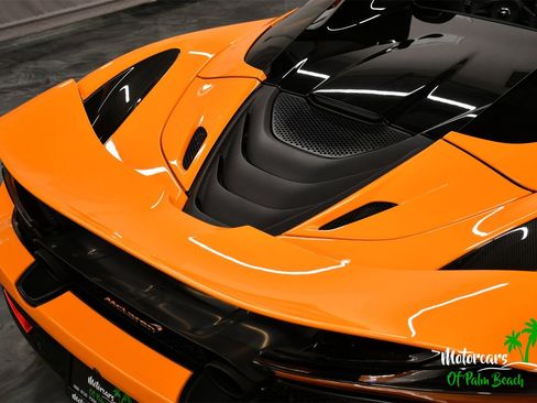 Used 2023 McLaren 720S Spider image 14