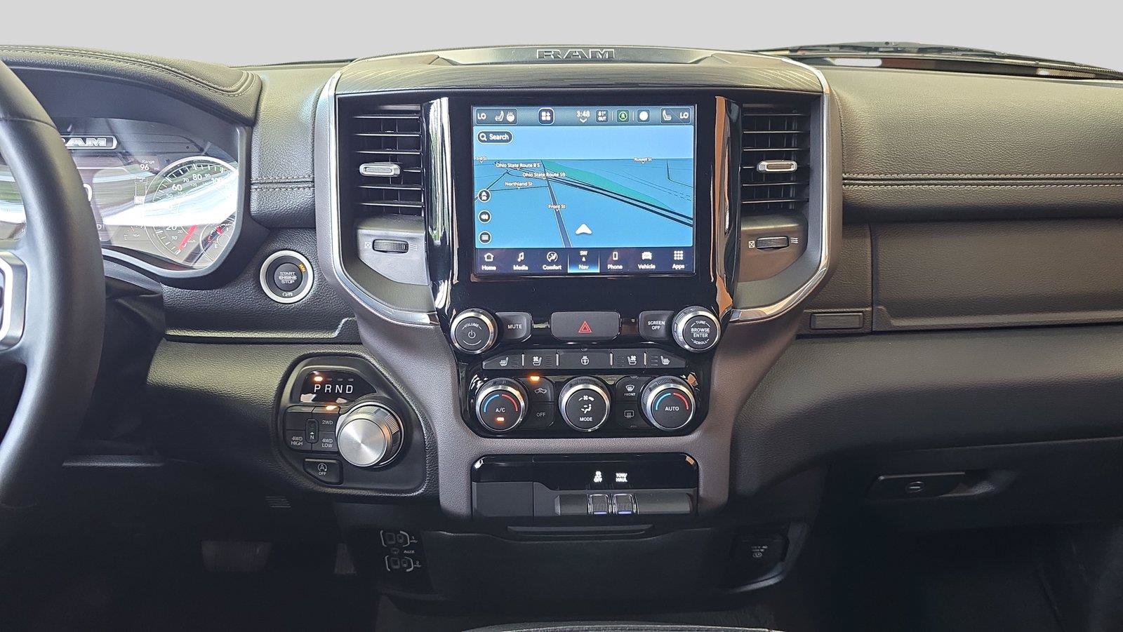 Used 2024 RAM 1500 Laramie AWD/4WD image 21