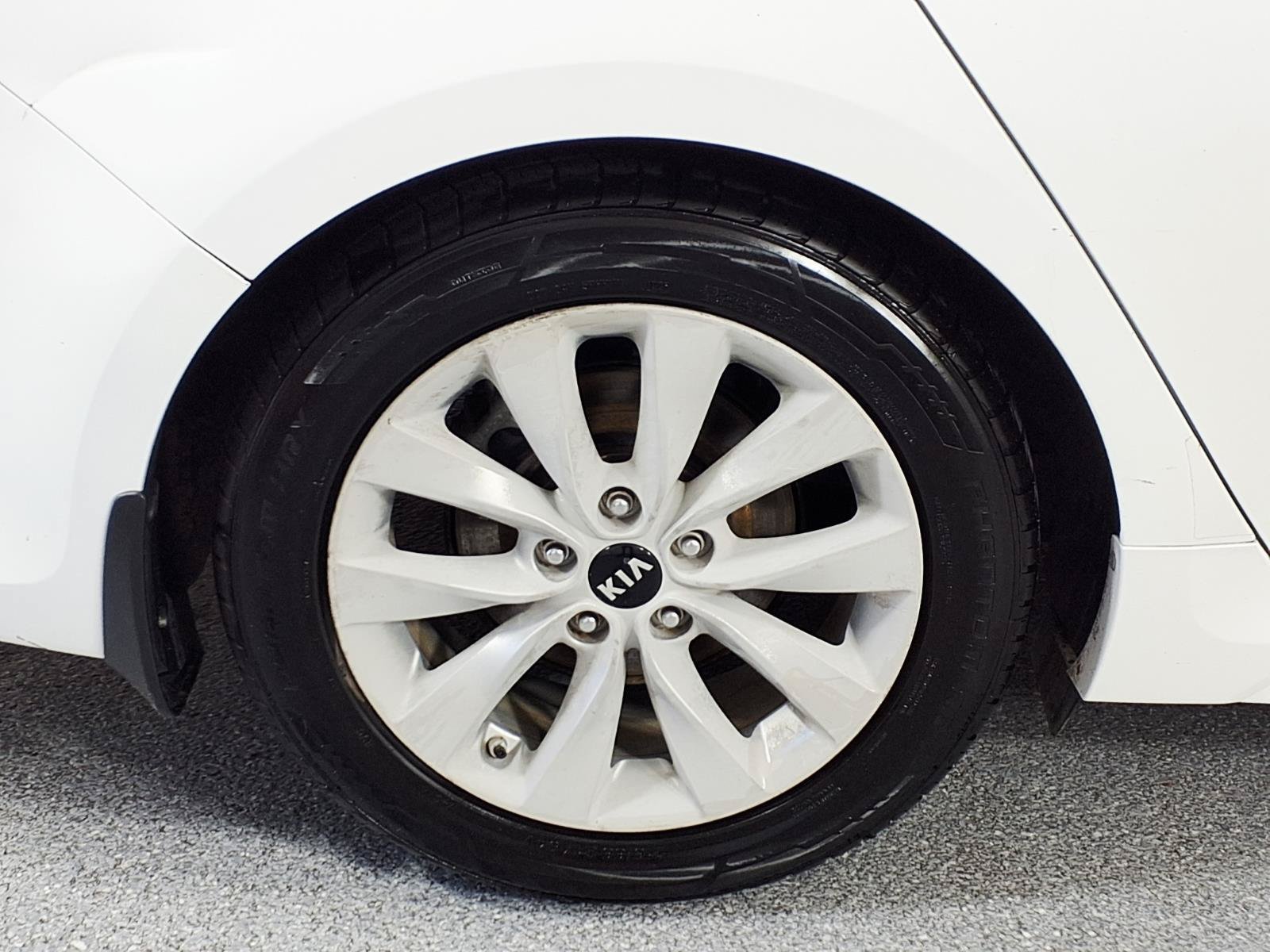Used 2016 Kia Optima EX FWD image 5