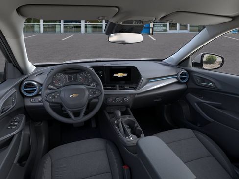 New 2026 Chevrolet Trax LS w/ LS Convenience Package FWD image 15