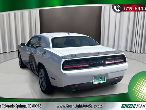 Used 2022 Dodge Challenger GT AWD/4WD image 3