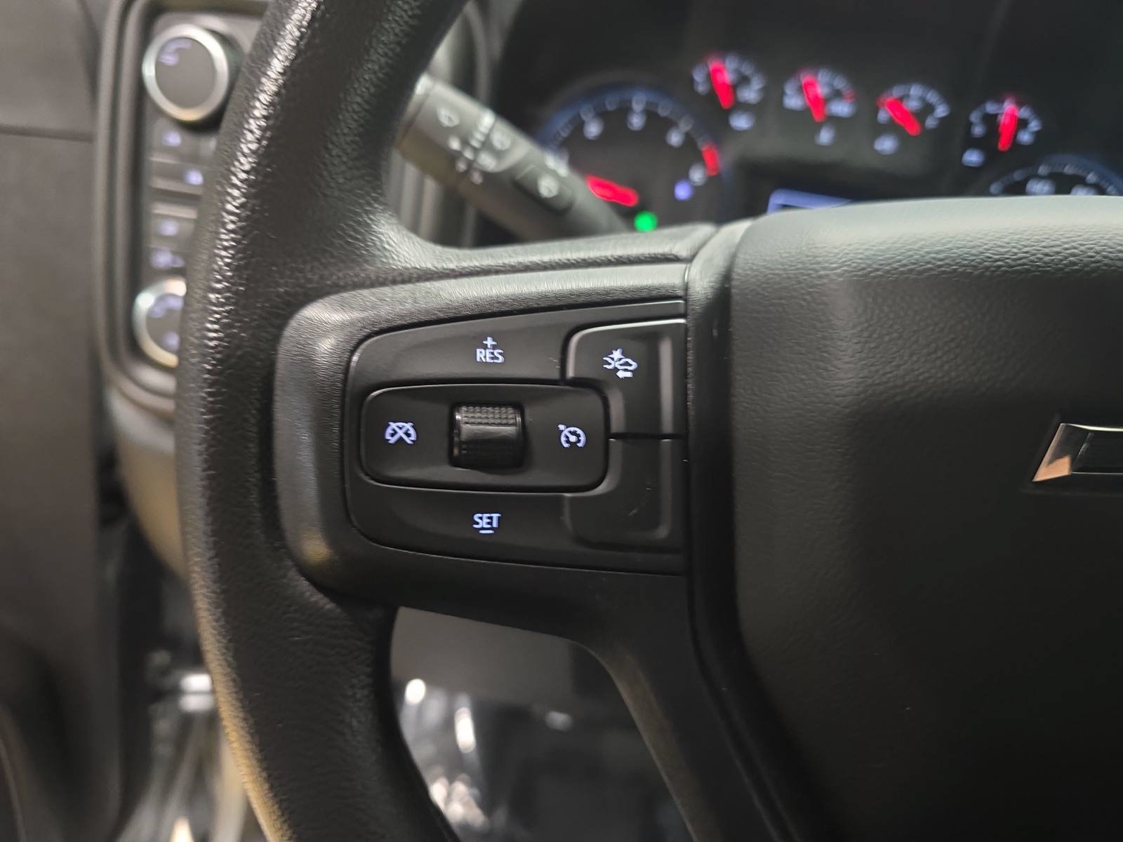 Used 2026 Chevrolet Silverado 2500 Custom w/ Custom Value Package AWD/4WD image 17
