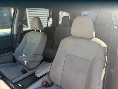Used 2021 Honda Pilot LX image 13