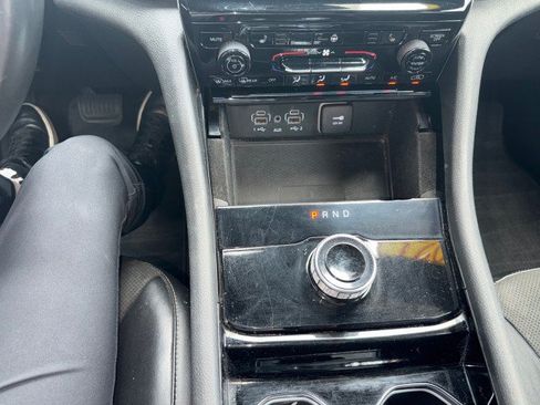 Used 2021 Jeep Grand Cherokee L Laredo RWD image 24