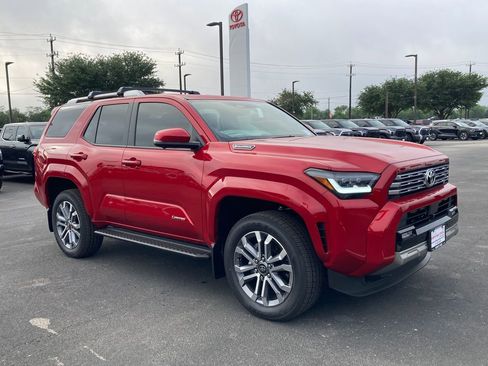New 2026 Toyota 4Runner Limited AWD/4WD image 3