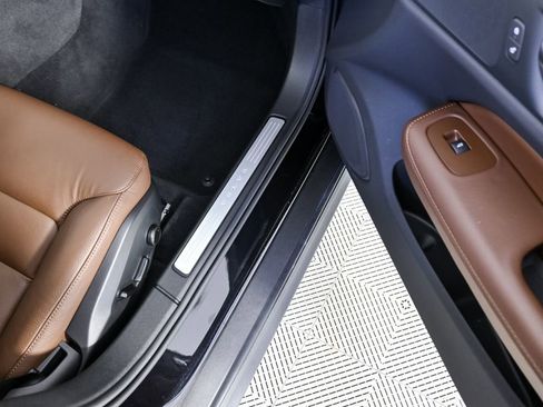 Certified 2025 Volvo V60 B5 Cross Country Plus image 26