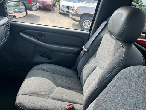 Used 2003 Chevrolet Silverado 1500 2WD Regular Cab w/ Exterior Appearance Pkg image 73